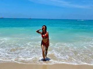 LilyDevelin on Streamate