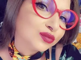 Offline LisaOnlyLover on Streamate