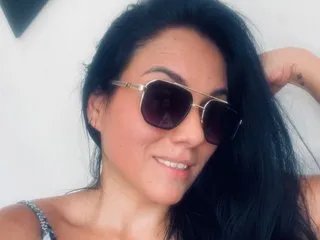 Offline mia_sweetie on Streamate