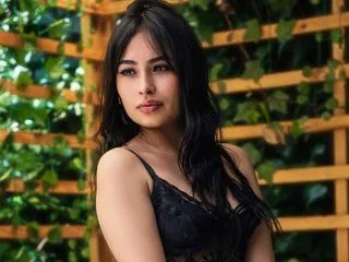 Offline Miia_Roousse on Streamate