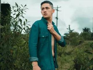 nick_adamsjk on Streamate