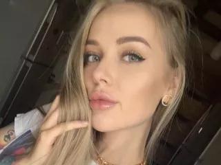 PeachXGirll on Streamate 