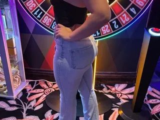 PeachyVelvetBunny on Streamate