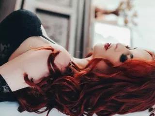 PrettyMilfyxo on Streamate 