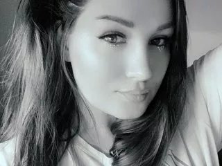 Offline PrincessLiya on Streamate