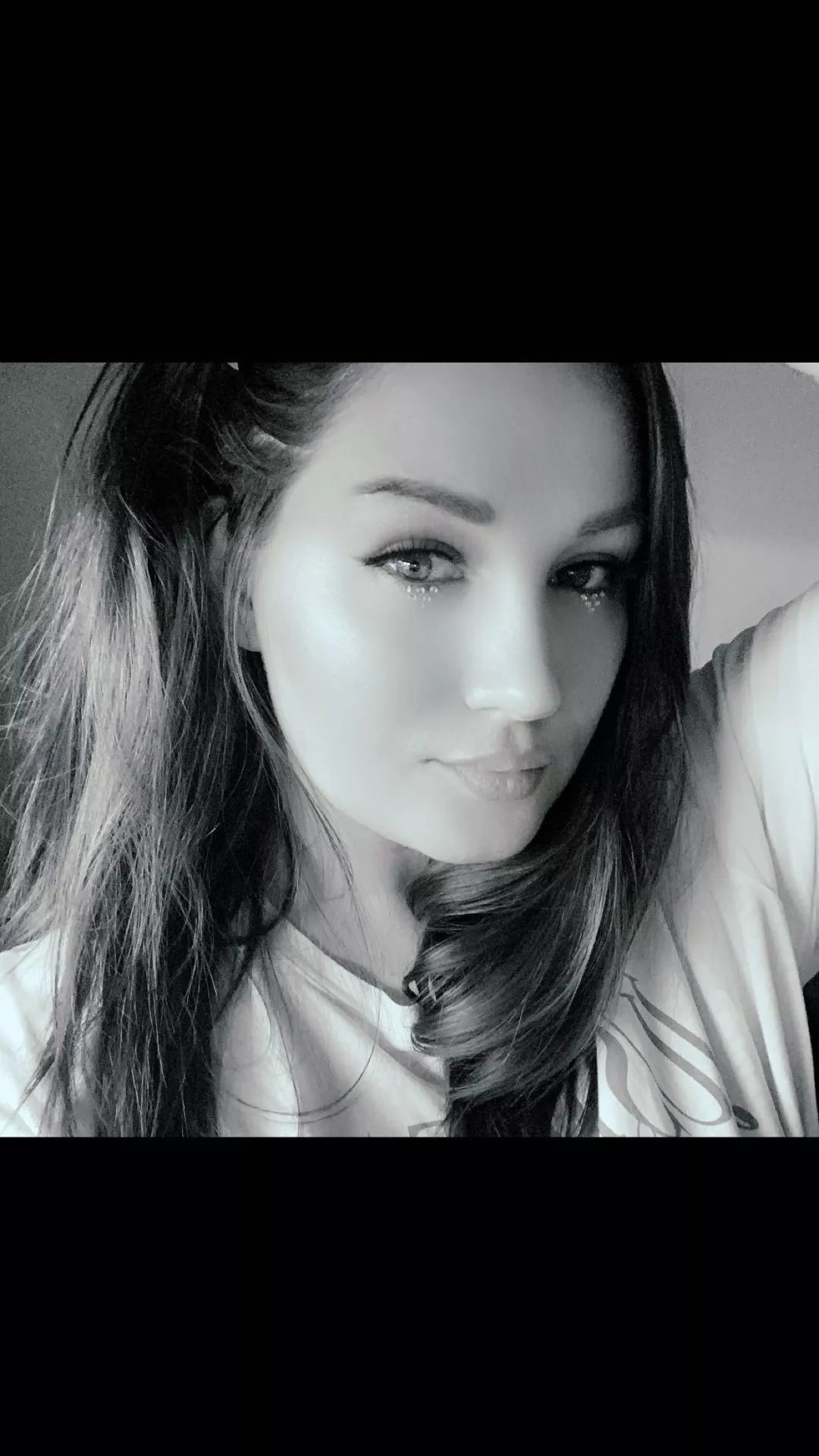 Offline PrincessLiya on Streamate