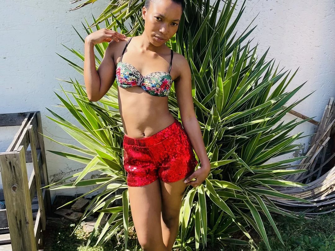 Offline SaggyTitties188 on Streamate