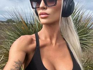 SavannahLace on Streamate