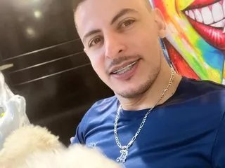 Offline scottymusic on Streamate