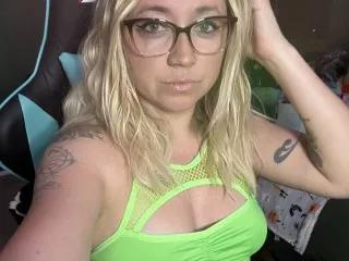SkyJonesXO on Streamate