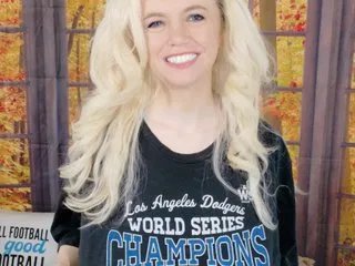 Offline SophiaSinclaireX on Streamate