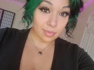 SuccubusMissGigiFox on Streamate
