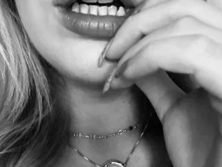 Offline TattooedTeaseXXX on Streamate