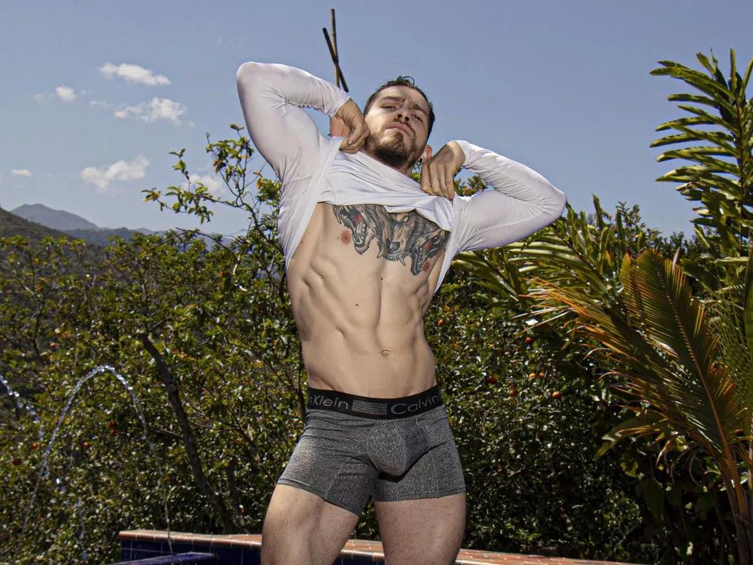 ThomasHoward31 on Streamate