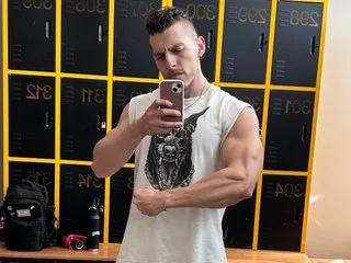 ThomasHoward31 on Streamate