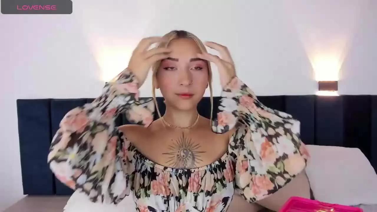 AlahiaStone on Streamray 