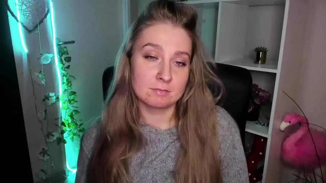 Alenapretty on Streamray 
