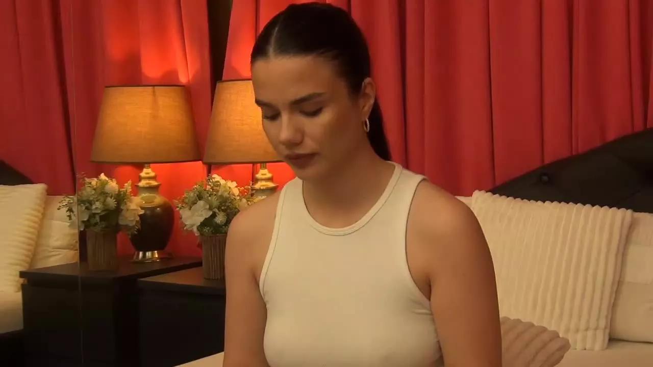 Alexia_Sweety on Streamray 