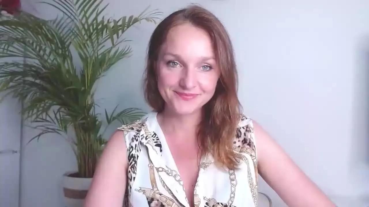AliciaTease on Streamray 