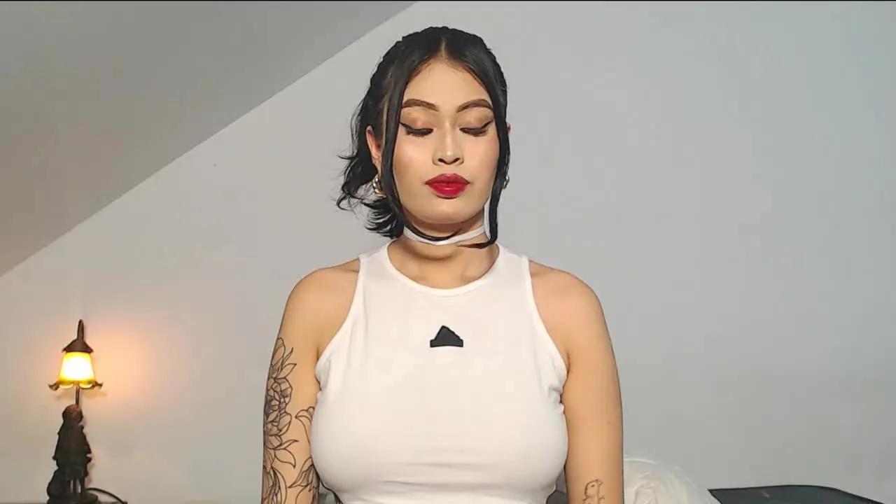 AlisonCarterr on Streamray