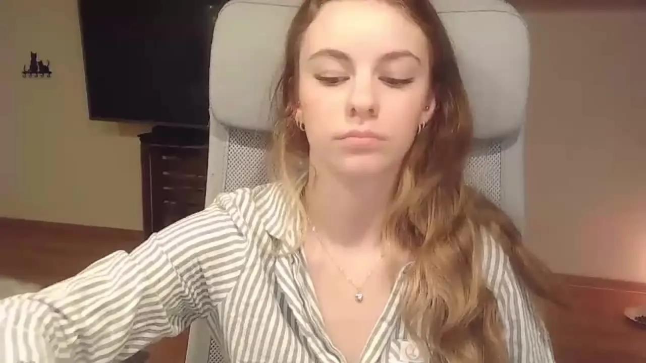 AriaFlirt on Streamray