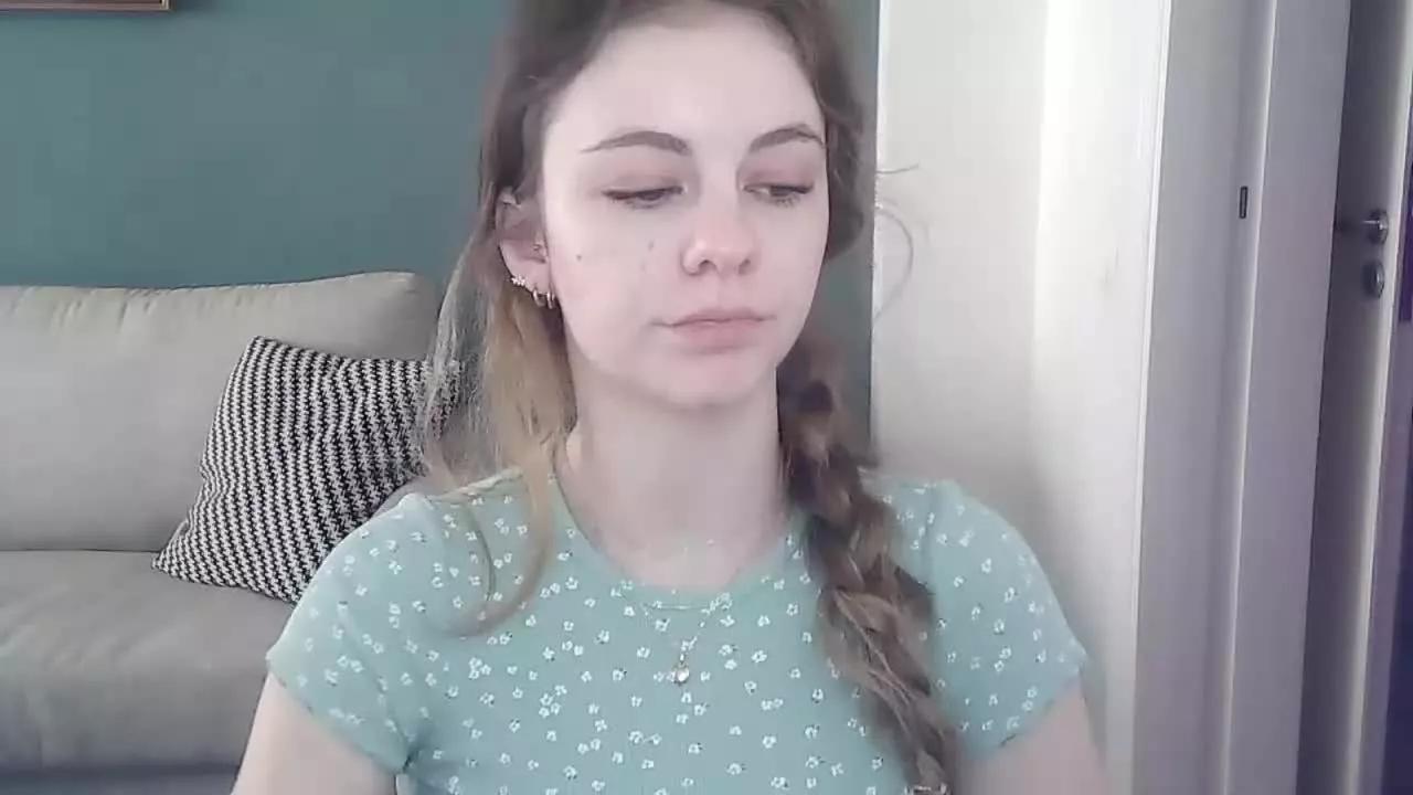 AriaFlirt on Streamray 