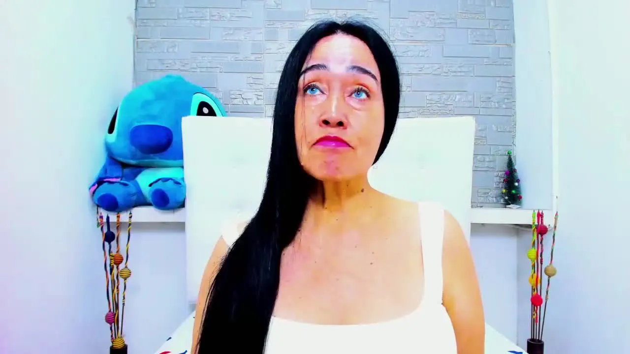 AshleyCutee4 on Streamray