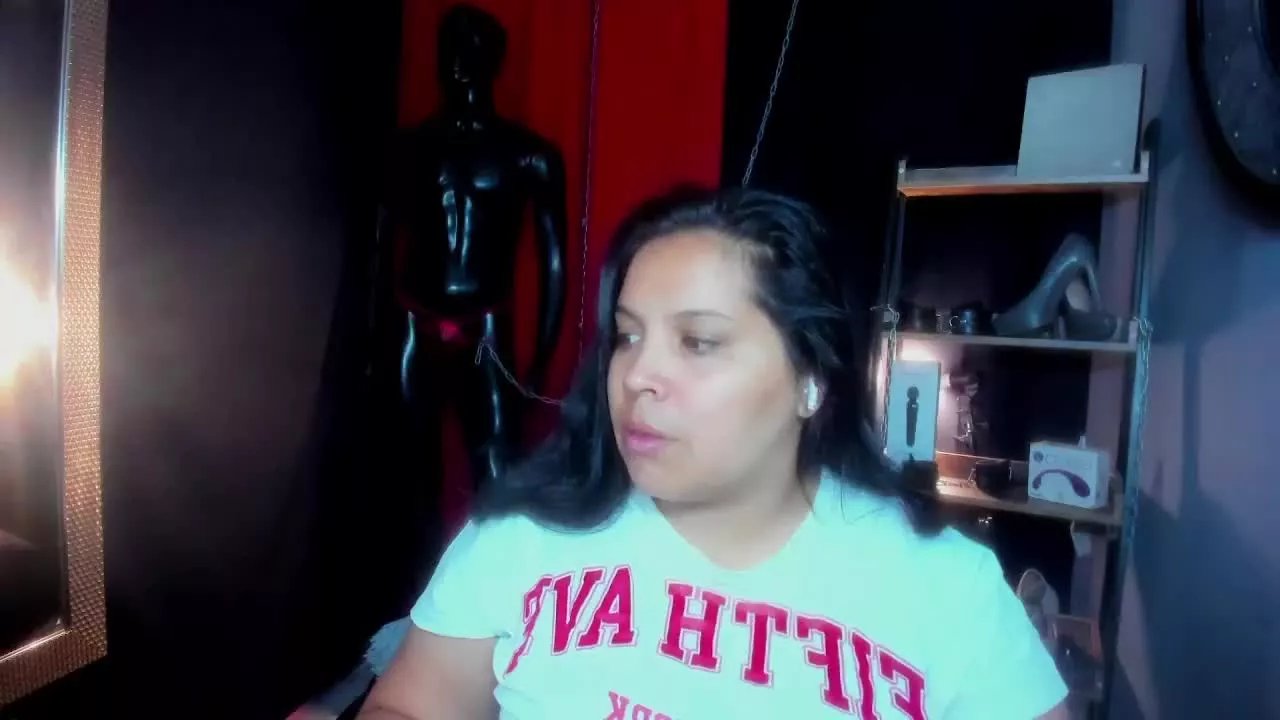 Ava_Squirt on Streamray 