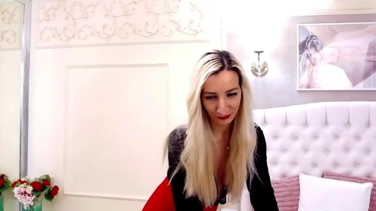 AylaLevine on Streamray 