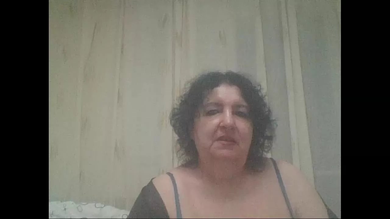 Offline bustykorinne on Streamray