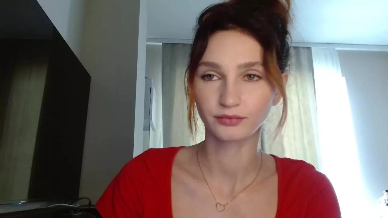 CarmelinaDream on Streamray 