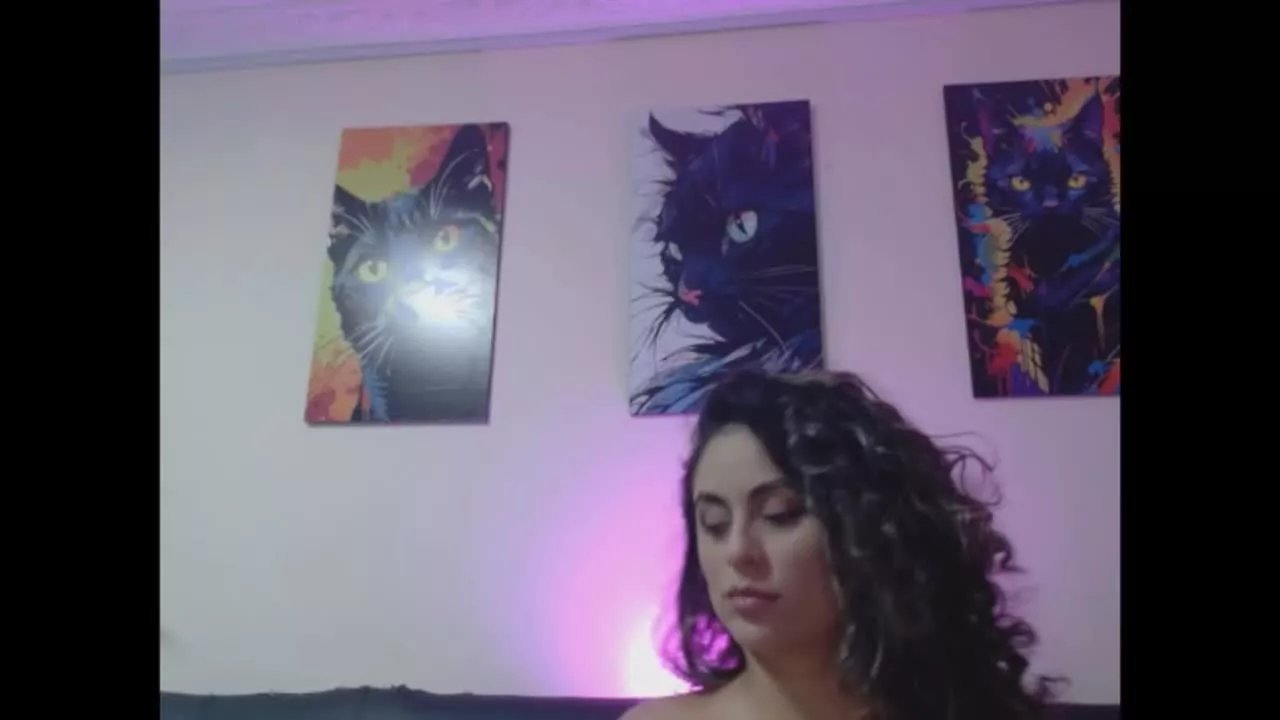 Offline CarolineJSmith on Streamray