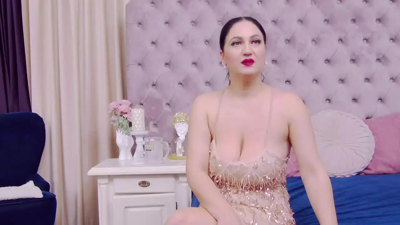 CassidyVelvet on Streamray