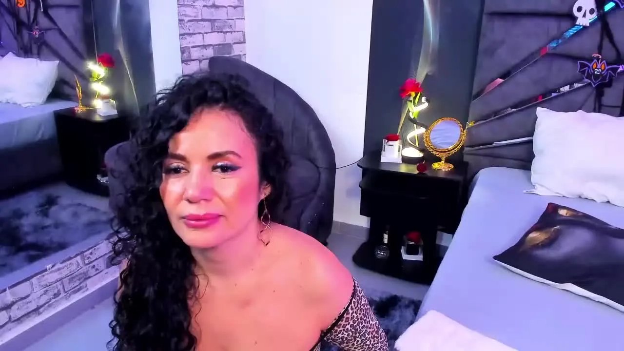 Offline CatlinBouvierr on Streamray