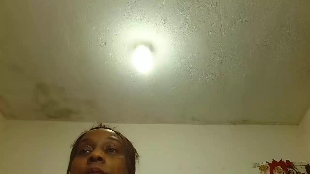 ChloeOwenss on Streamray 