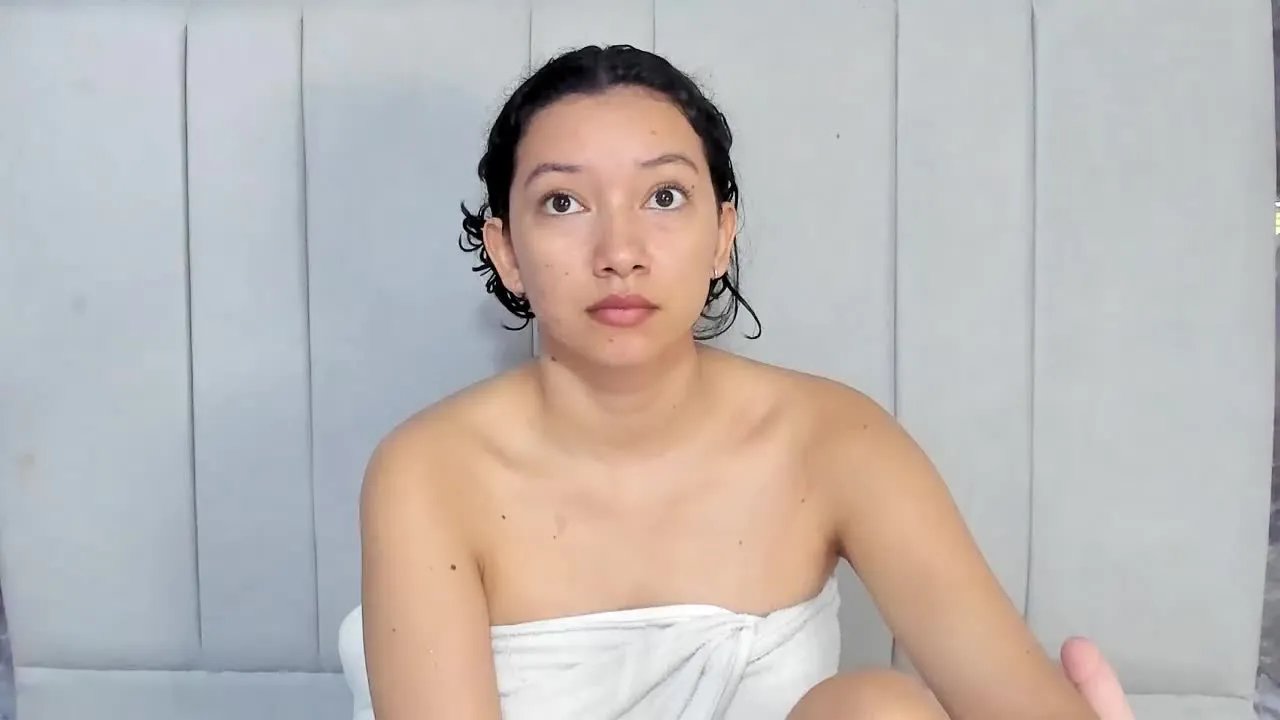 Offline debora_ks on Streamray