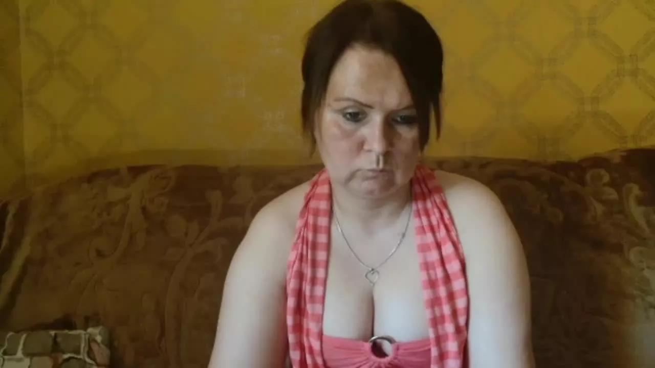 DoreenBeauty on Streamray 