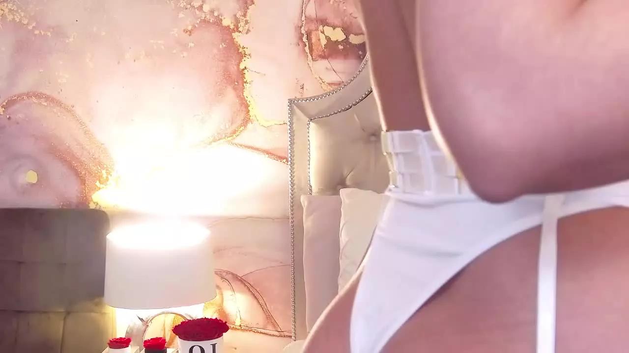 ElaAudrey on Streamray 
