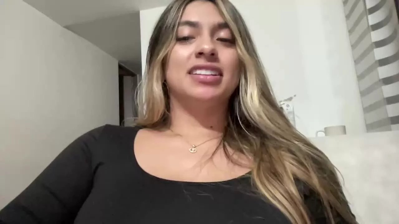 Offline ElahRey on Streamray