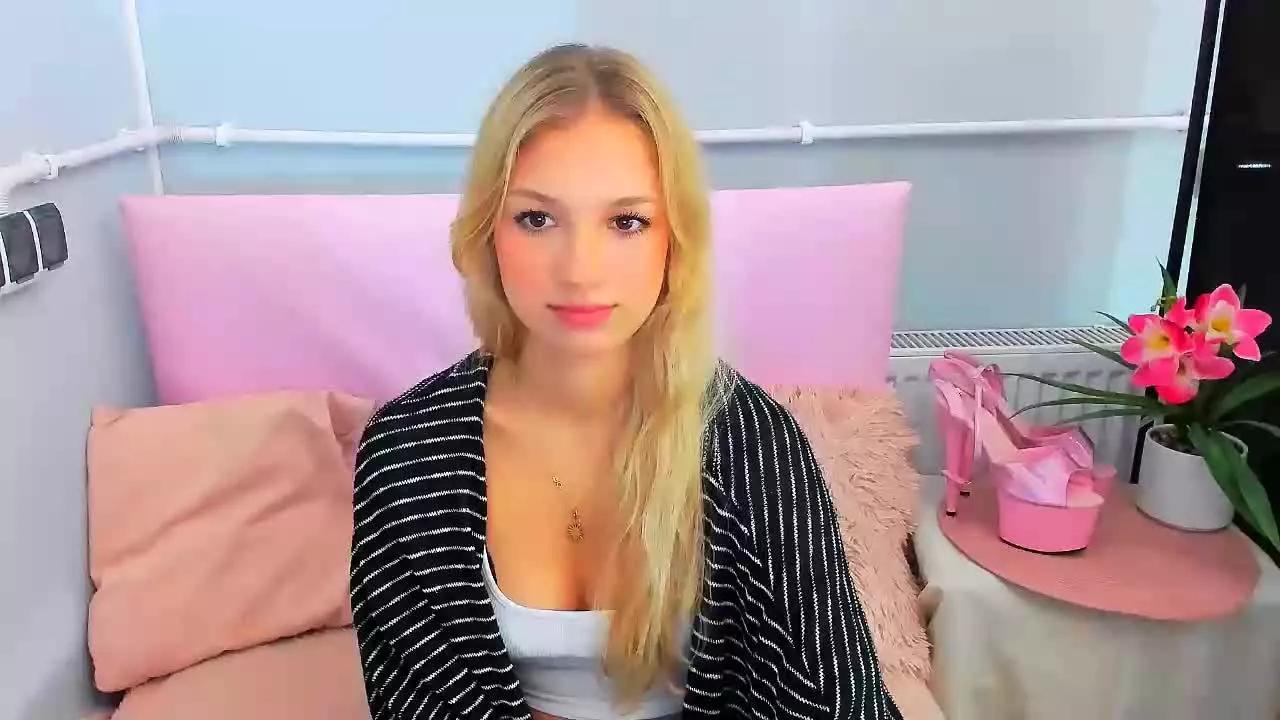 EvetteDiva on Streamray 