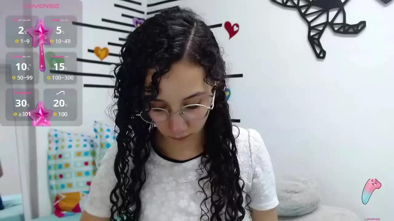 JennMuriel on Streamray 