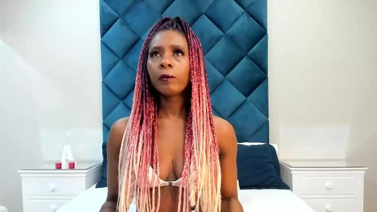 KariMiler on Streamray 
