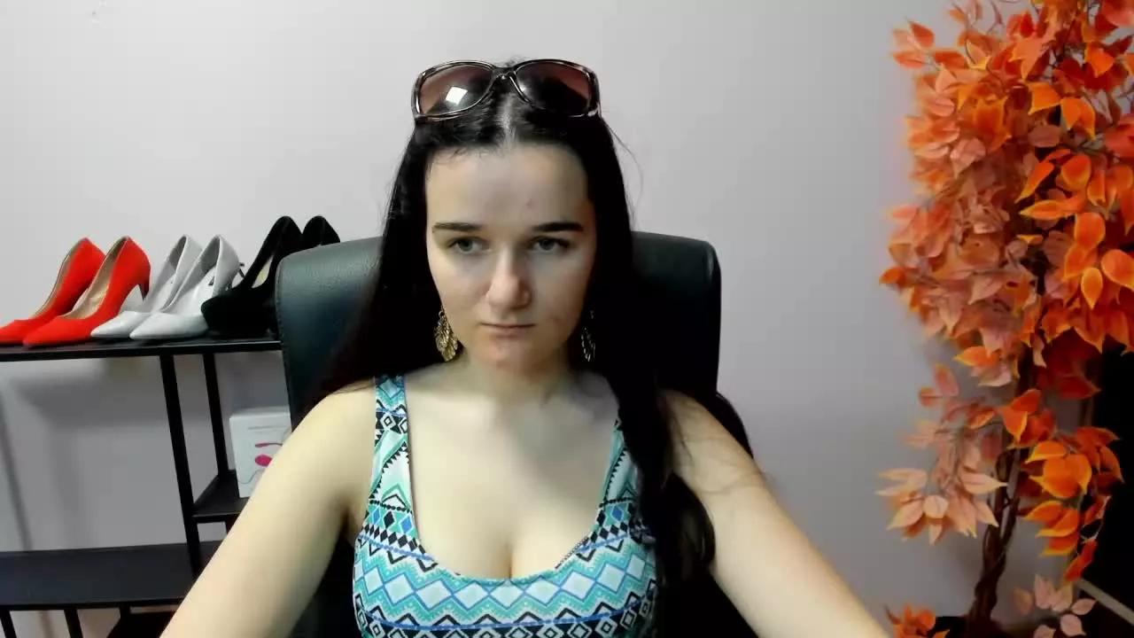 KATEcherry on Streamray 