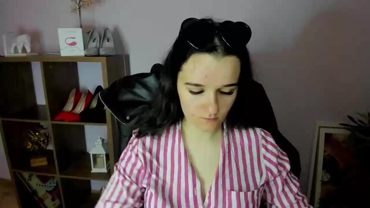 KATEcherry on Streamray 