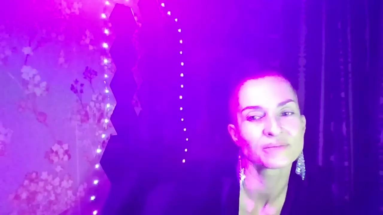 KristinAmazing on Streamray 