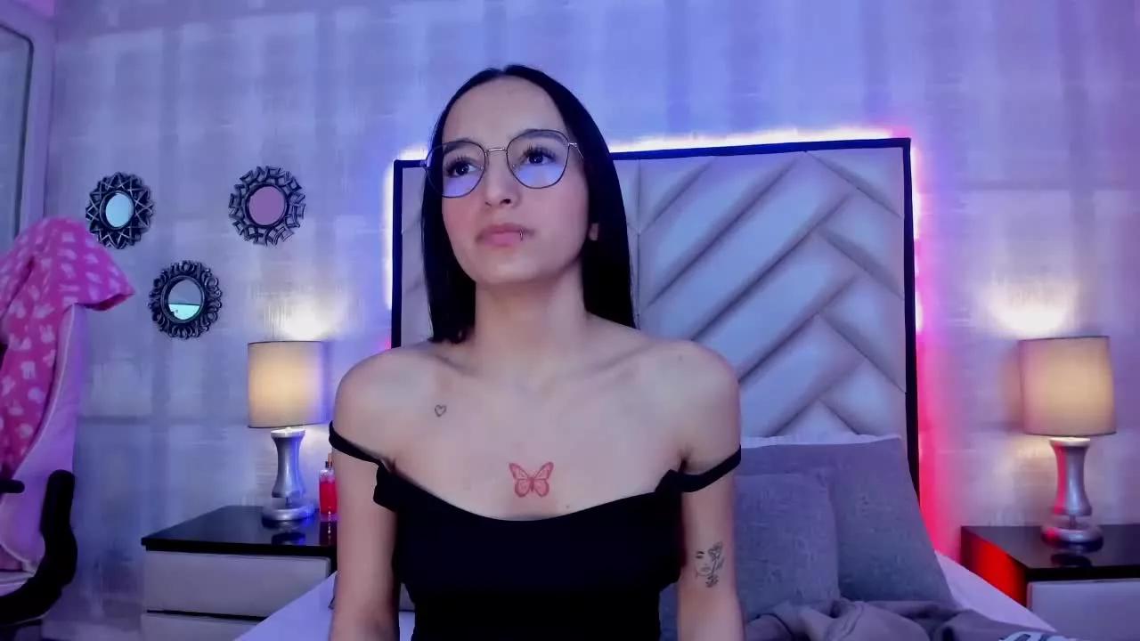 LauraFerreira on Streamray 
