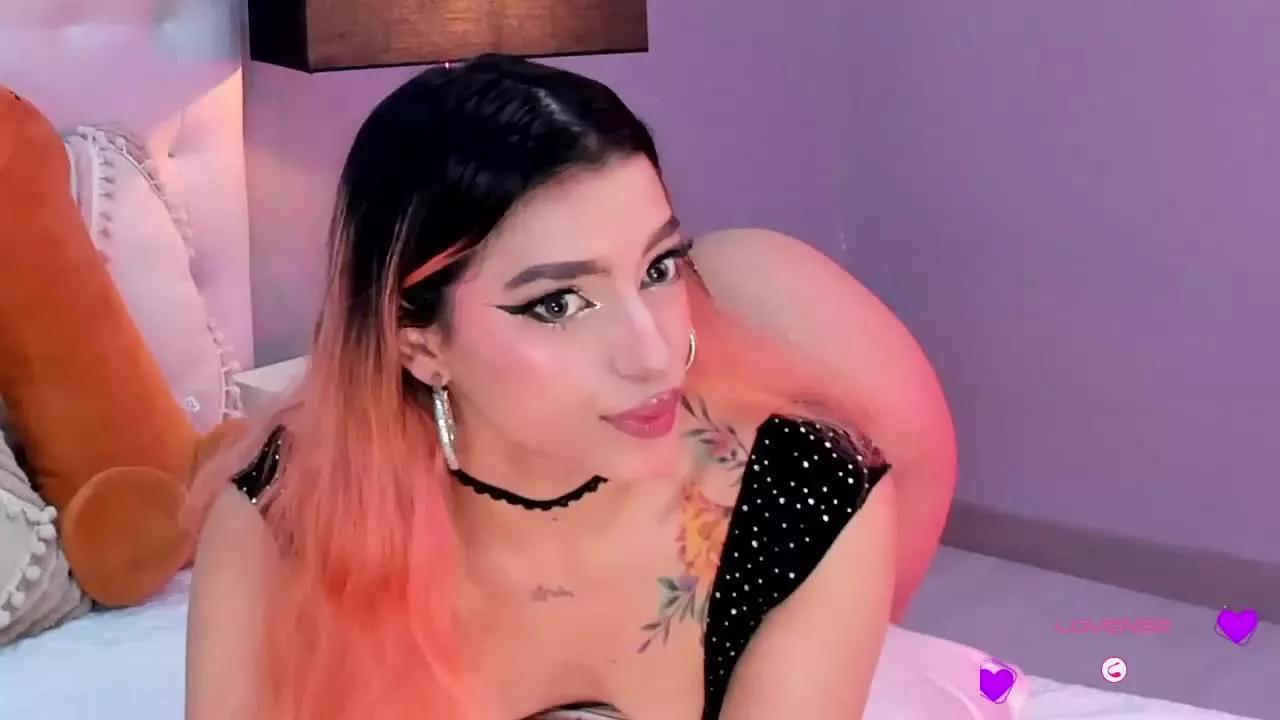 LizzieBrownn on Streamray 