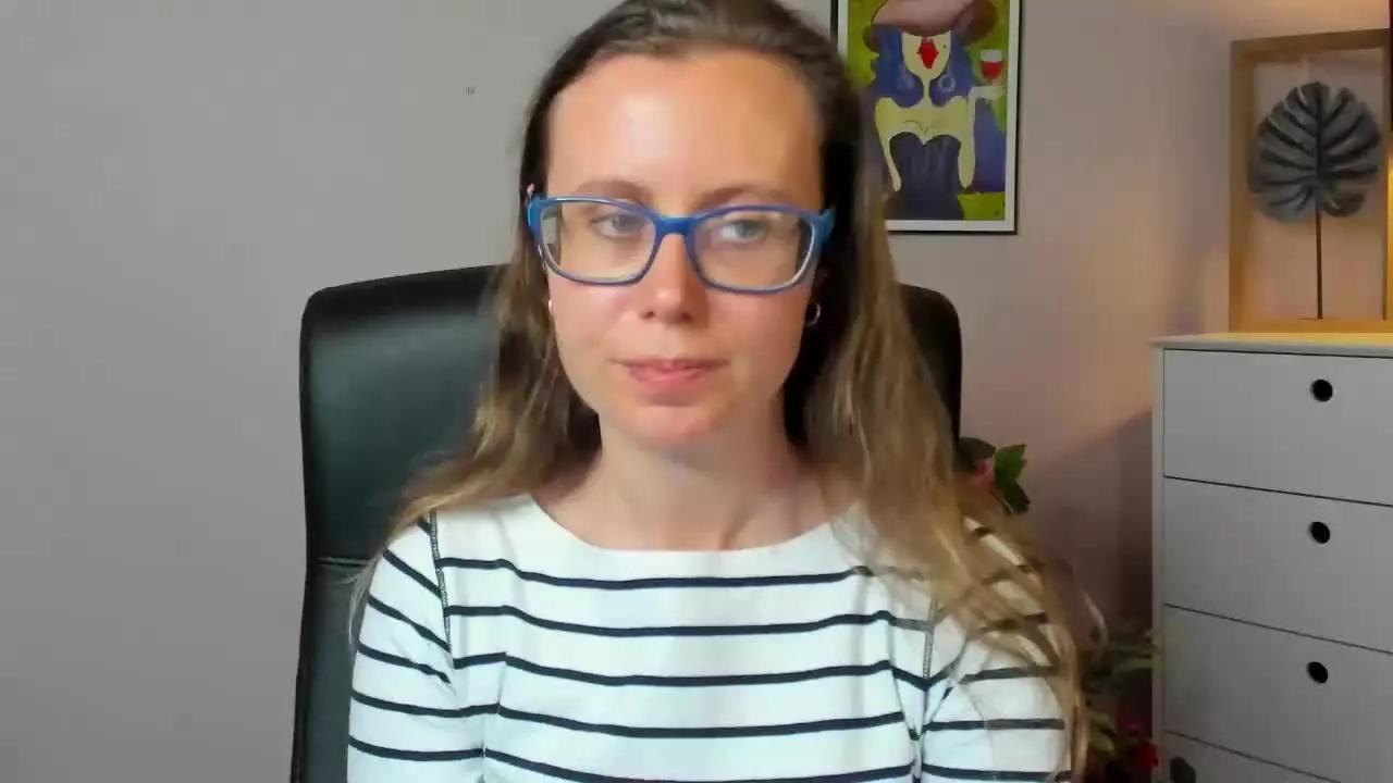 LizzySparkle on Streamray 