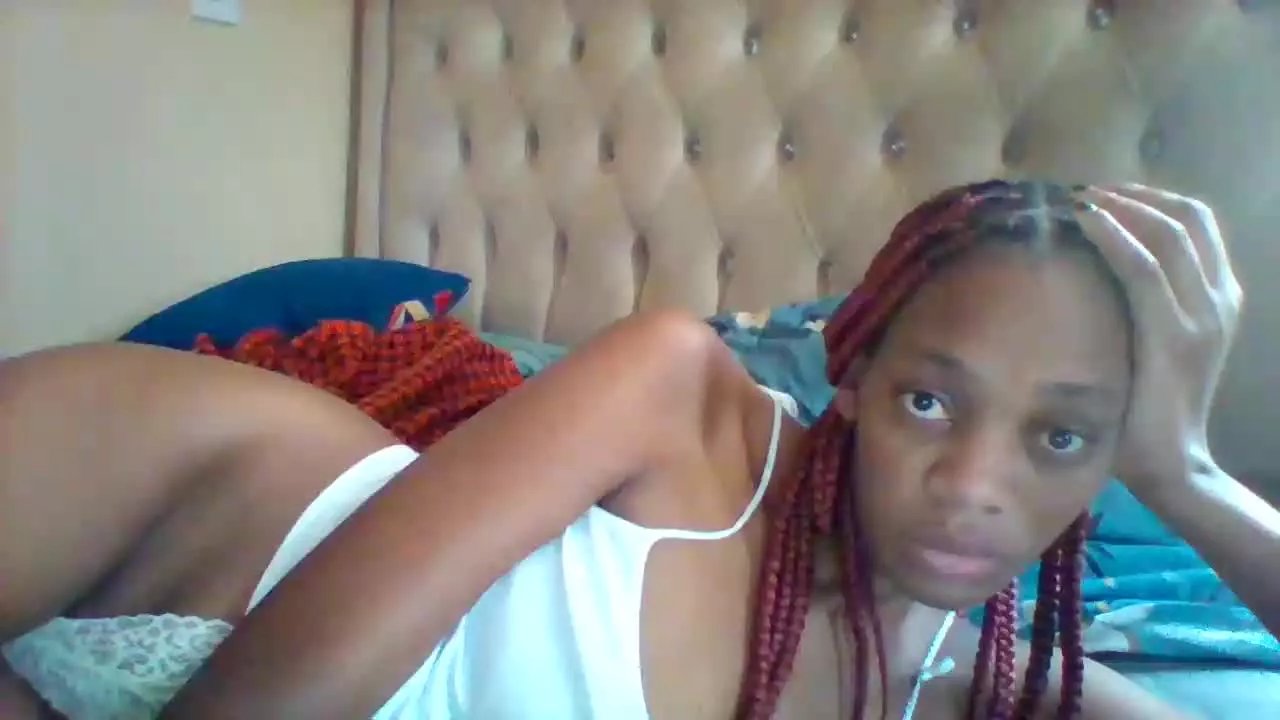 Offline Lolah25g on Streamray