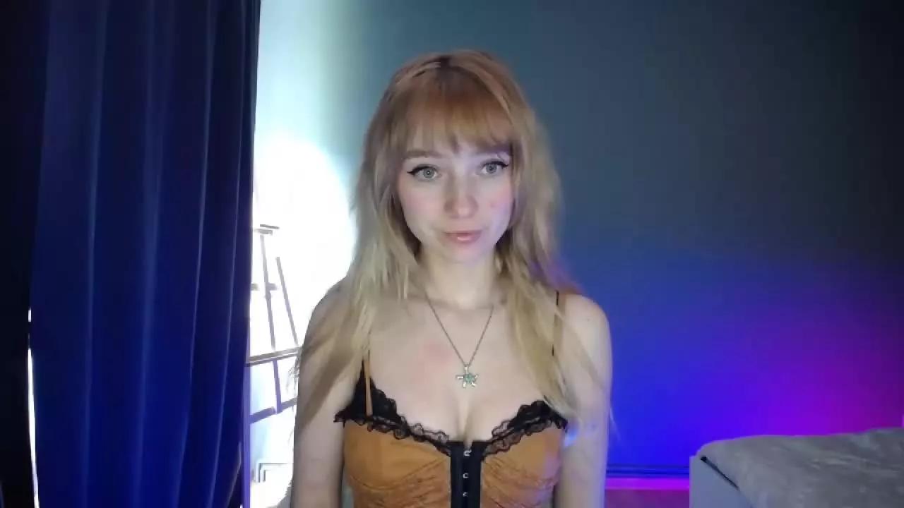 LuciaGorgeous on Streamray 